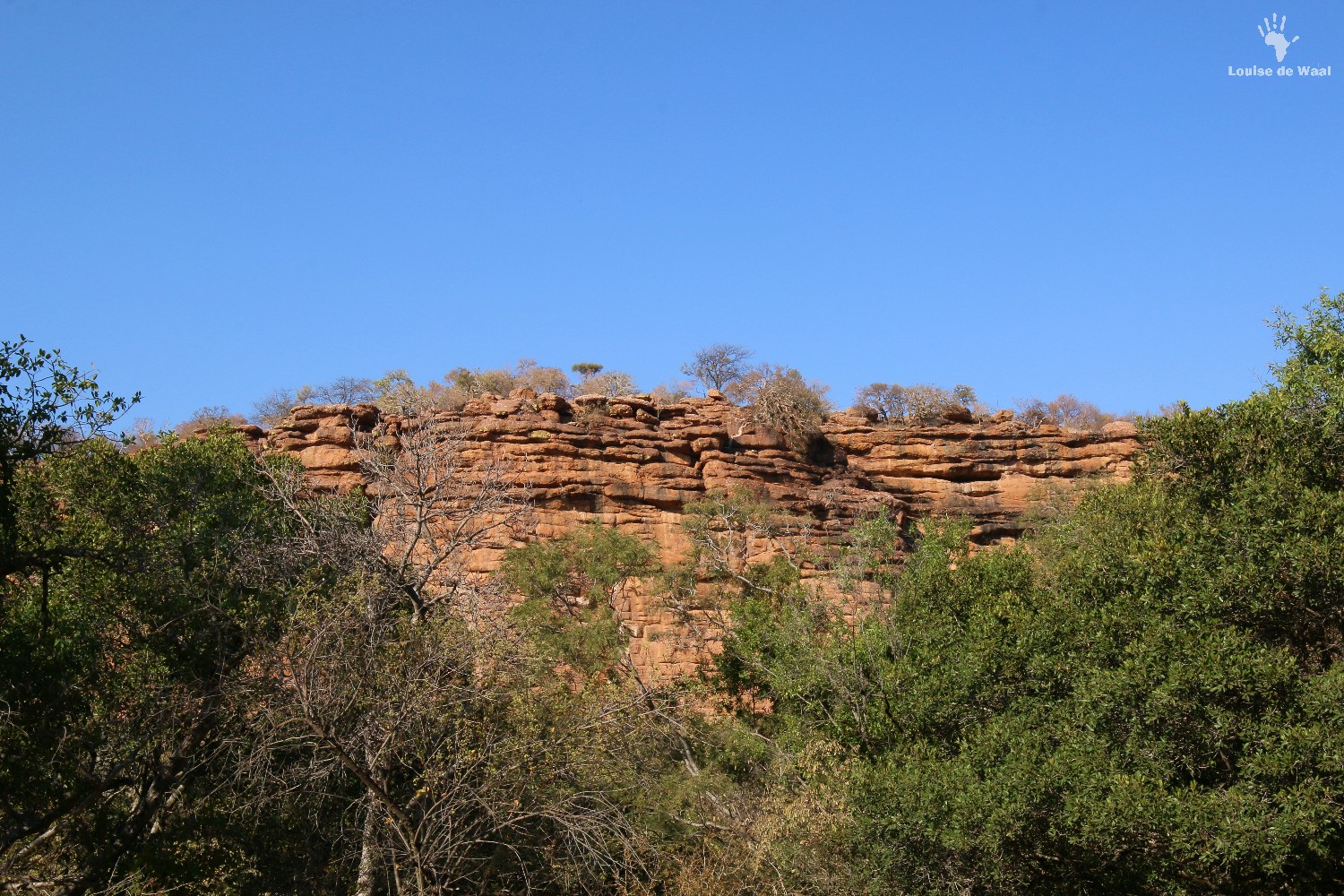 Sandstone cliff baleni salt